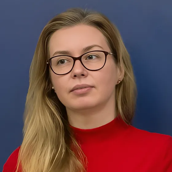 Елена Литвинова Елена Литвинова